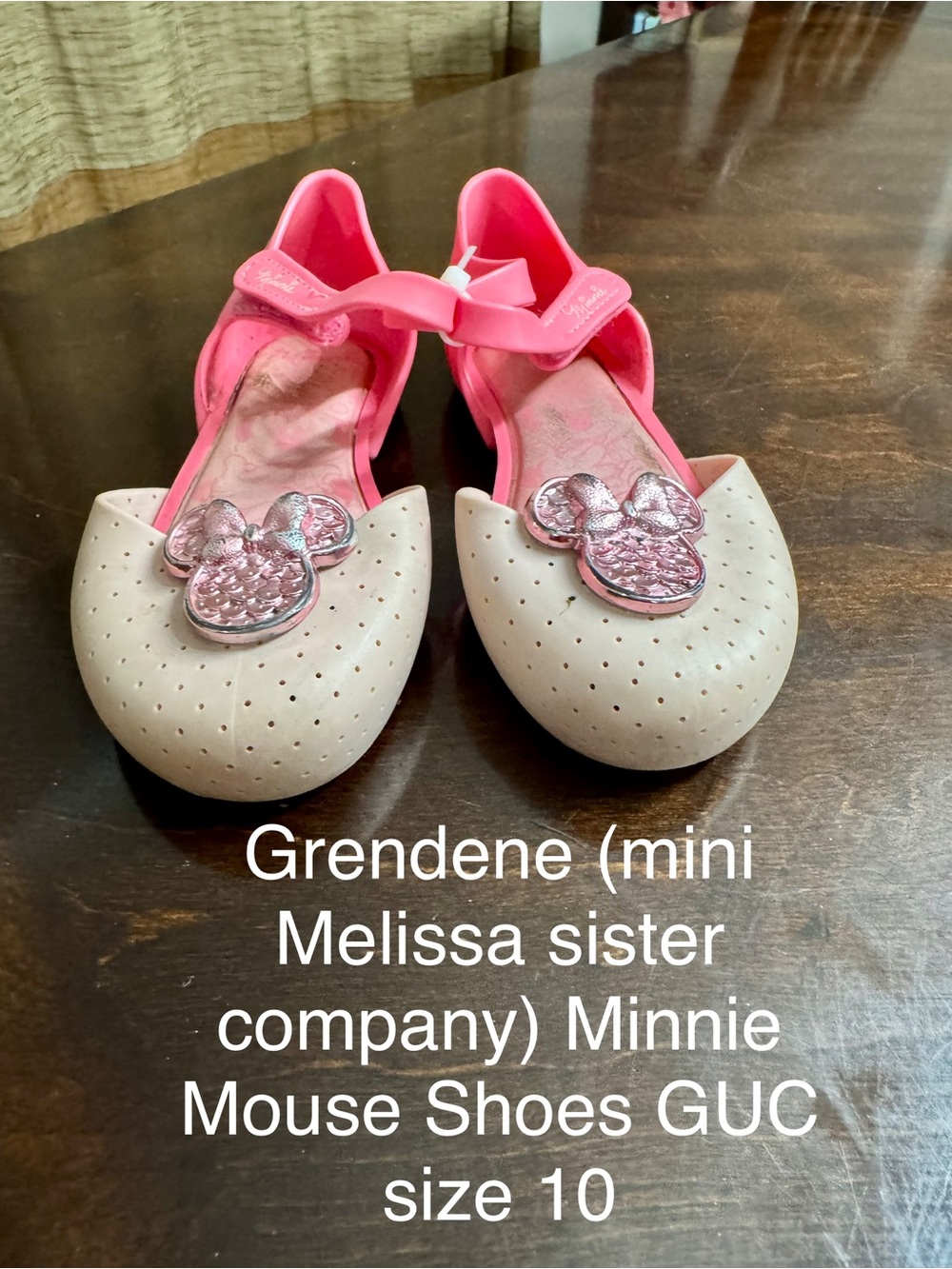 Grendene Minnie Mouse Kids Sandals in Pink and Cream